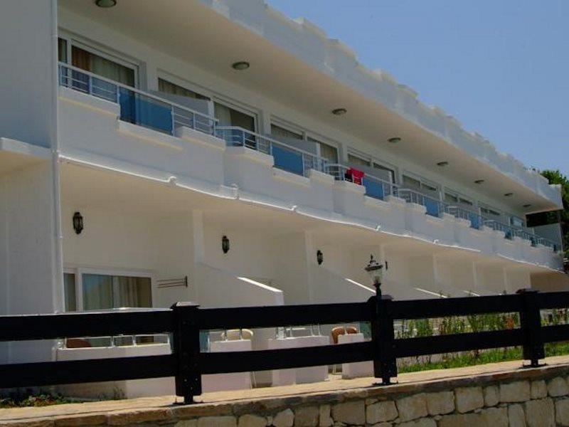 Side Beach Club Экстерьер фото